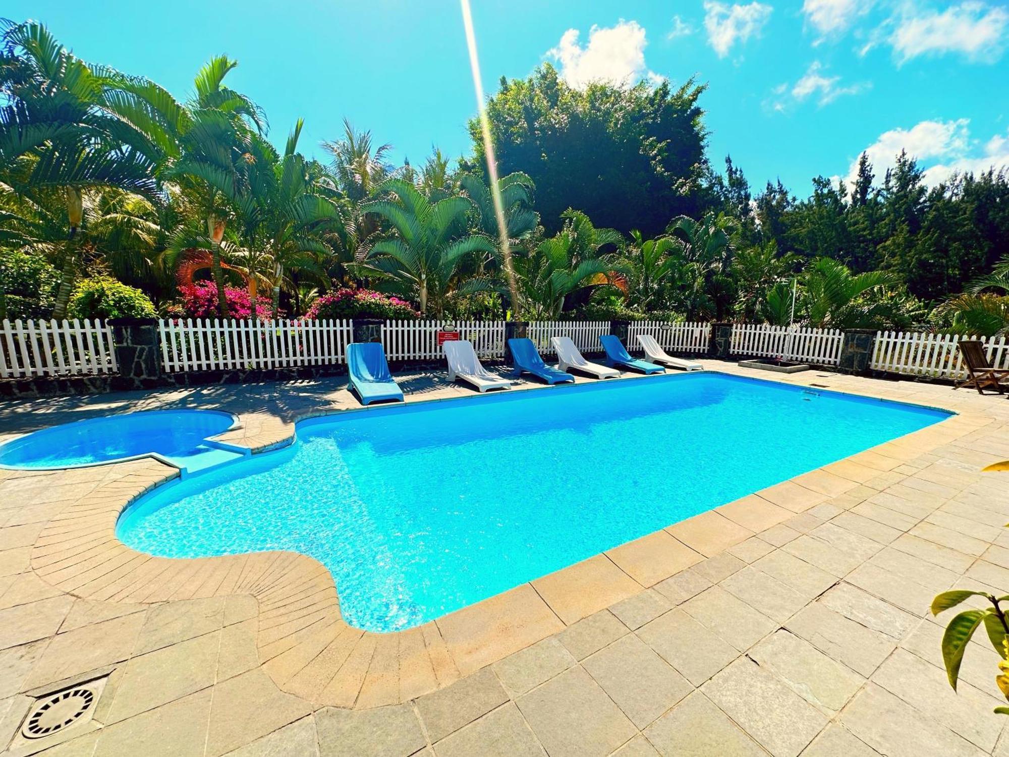 Koa Otel Riambel Dış mekan fotoğraf