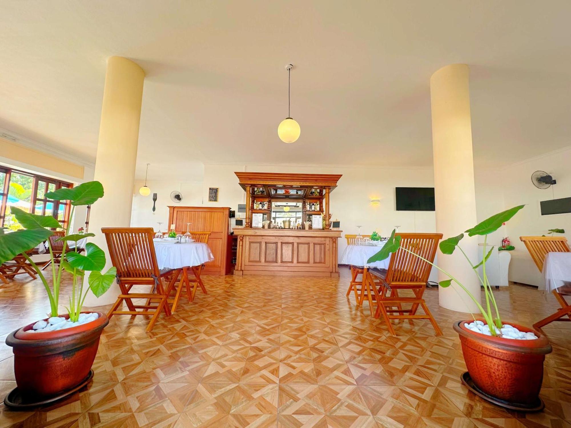 Koa Otel Riambel Dış mekan fotoğraf